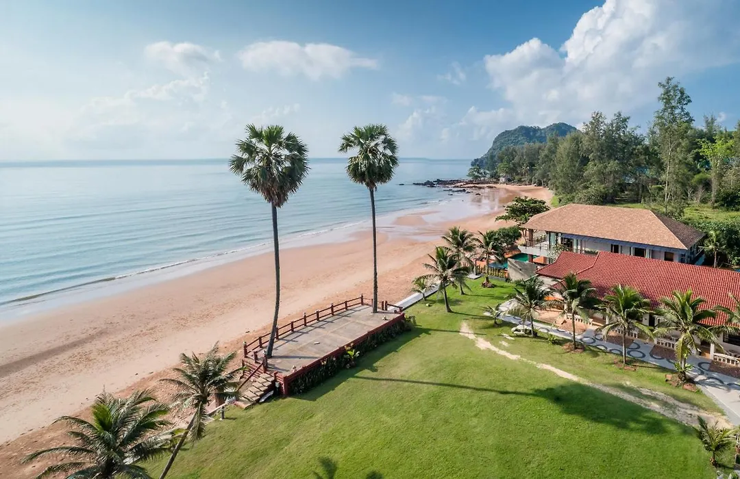 Ban Saithong Beach Resort-1