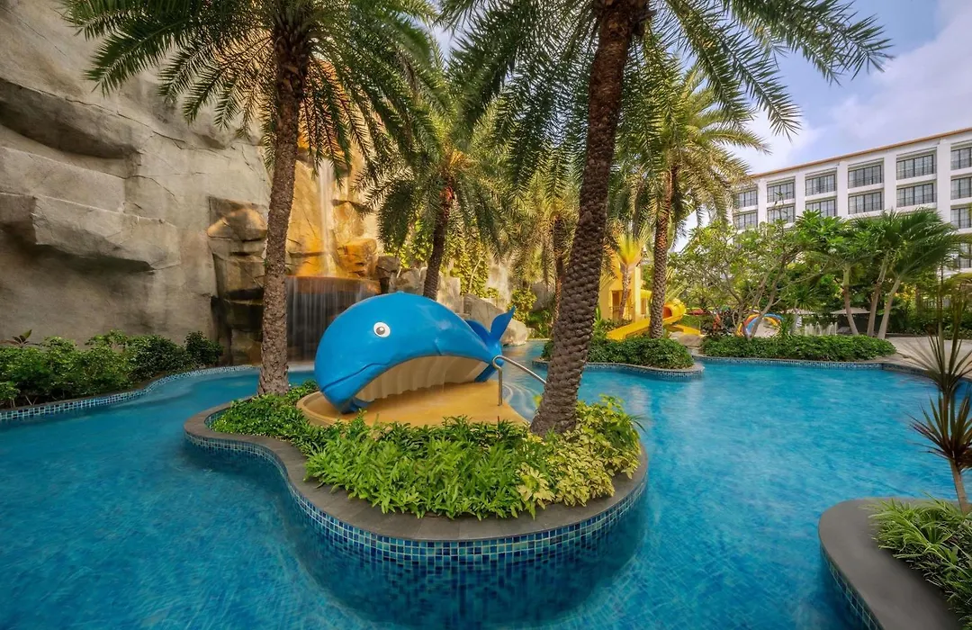 Mercure Pattaya Ocean Resort-1