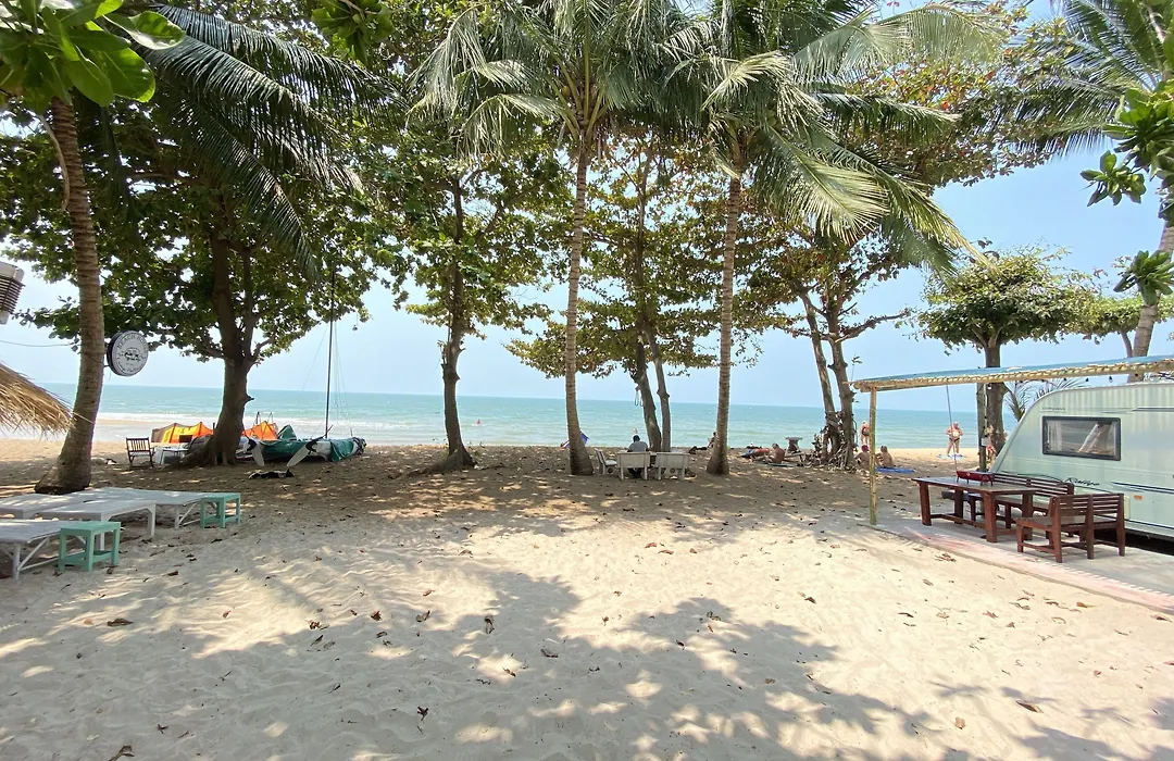Beach House Camp-1