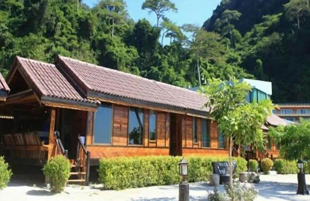 Phi Phi Sand Sea View Resort-1