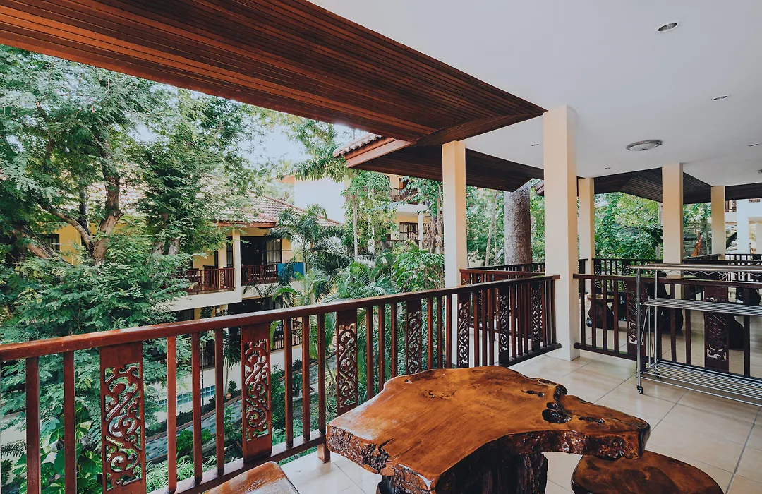 Havana Beach Resort Phangan-1