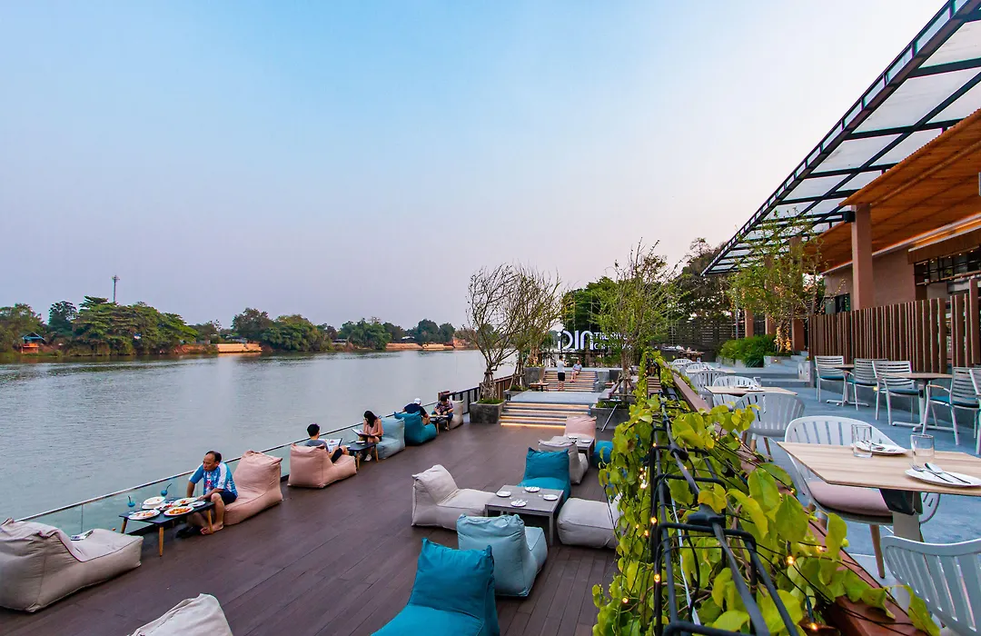 Rachabhura Hotel-1