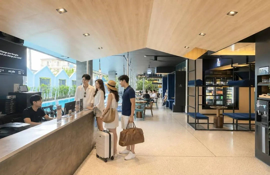 Book Design Hotel-1