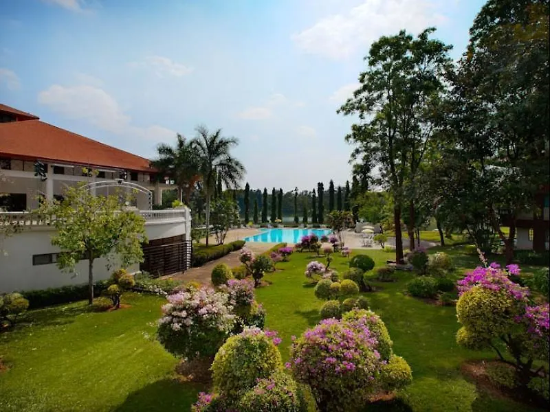 Panorama And Golf Country Club-1