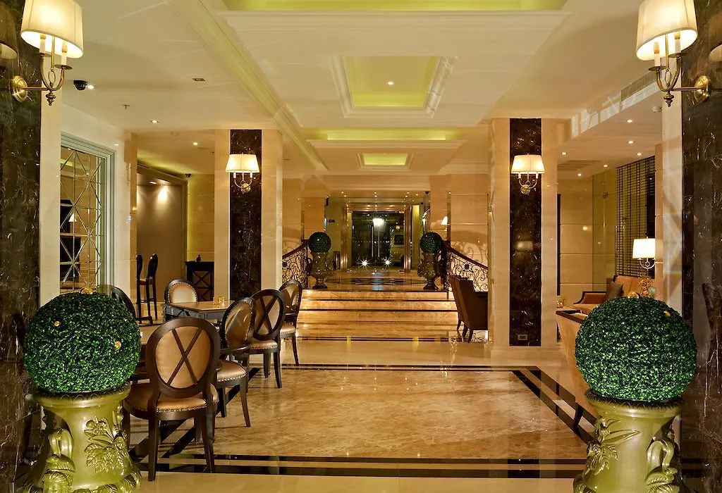 Gulliver'S Tavern Hotel-1