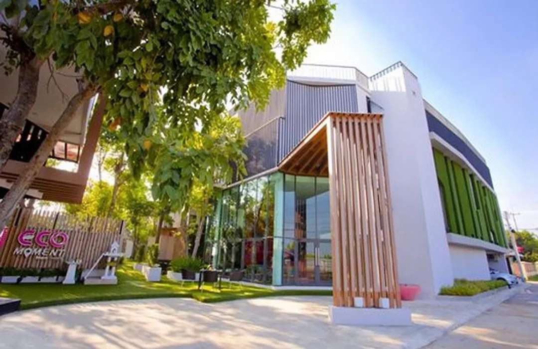 Eco Moment Beach Resort-1