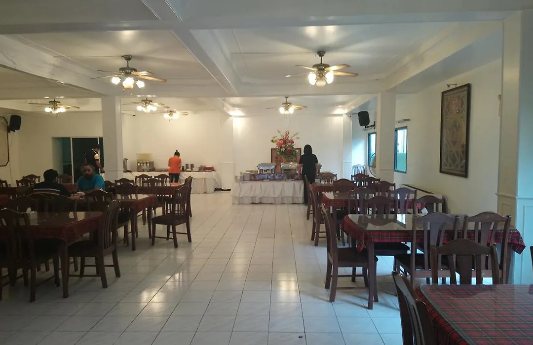 Home Pattaya Hotel-1