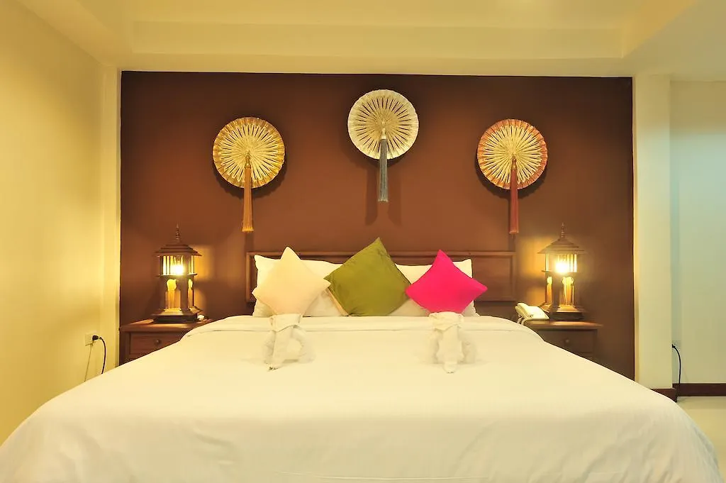 Lullaby Inn Silom-1