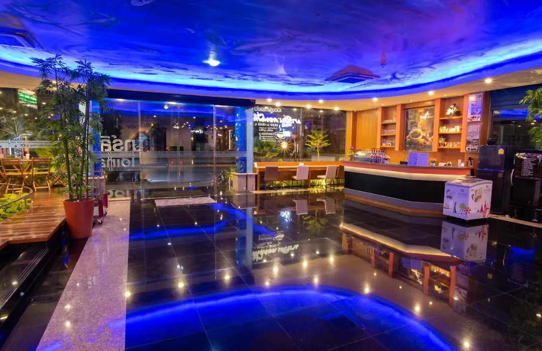 Marlin Hotel-1