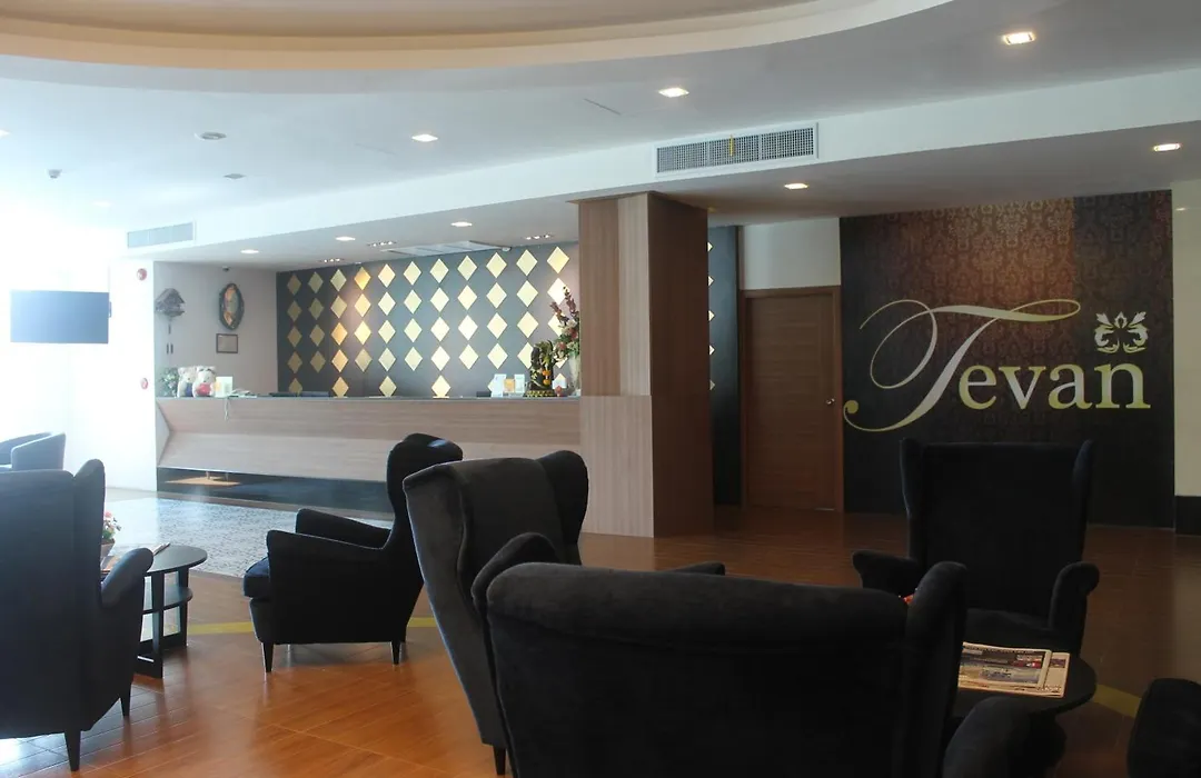 Tevan Jomtien Pattaya-1