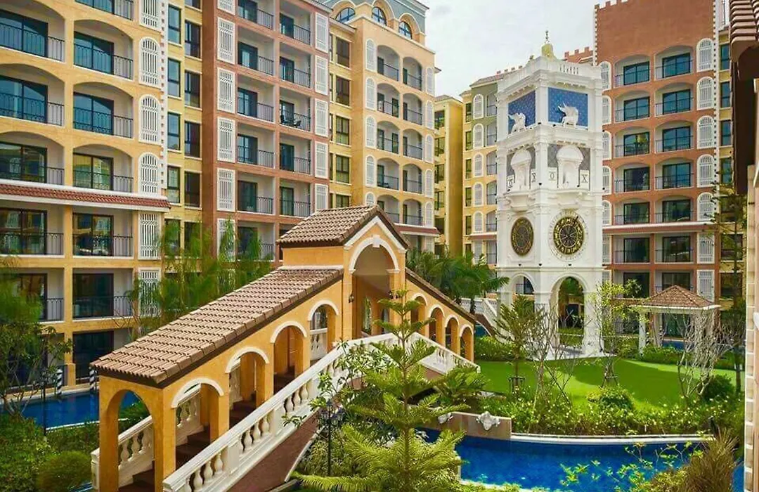 Venetian Signature Condo Resort Pattaya-1