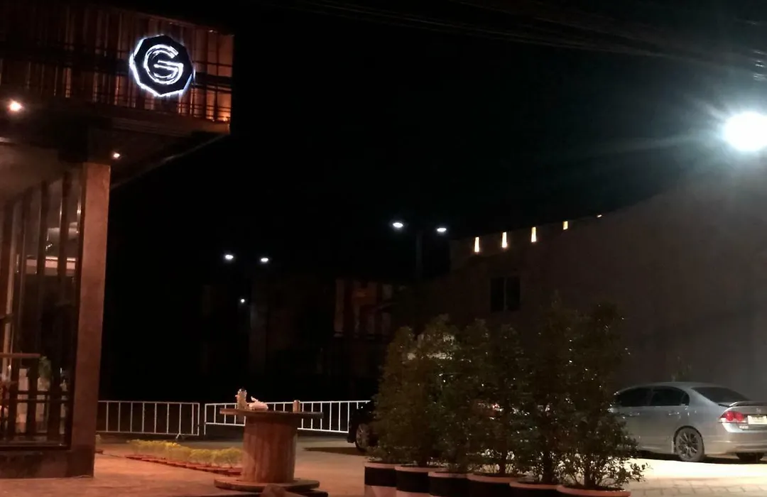 G Place-1
