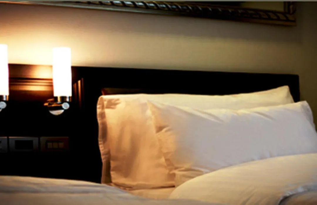 Gulliver'S Tavern Hotel-1