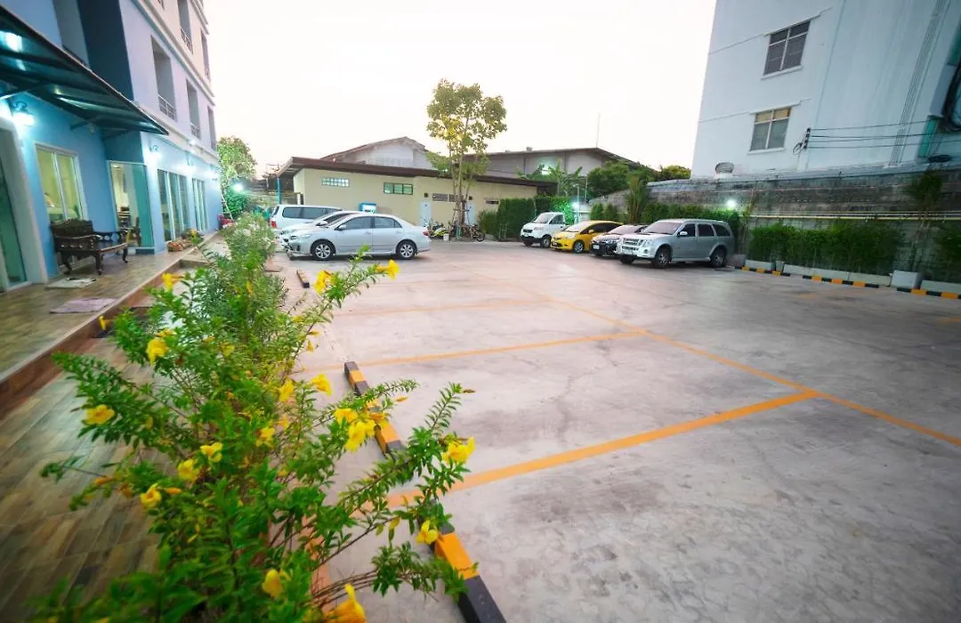 The Willing Hotel And Residence-1