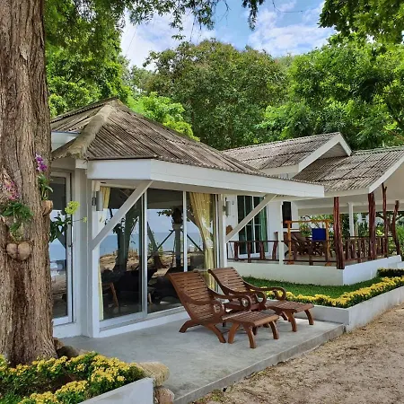 Blue Bay Bungalow-3