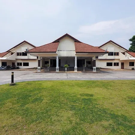 Oyo 859 Golden Land Hotel-3