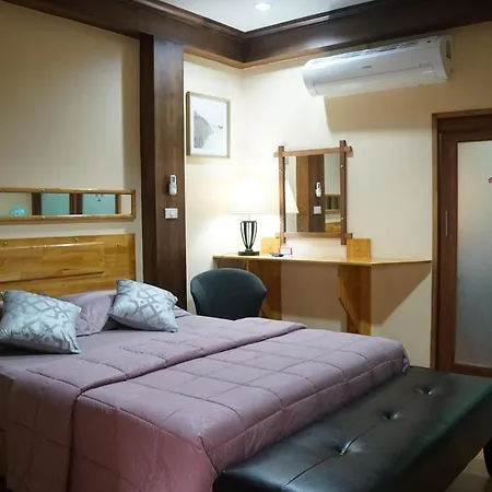 Little Guest House Hotel-2