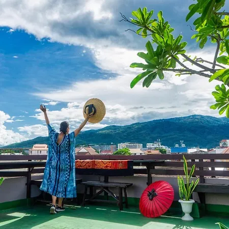 Ban Kong Rao Guesthouse - Quiet Santitham Oasis - Charming Garden & Mountain Views-2