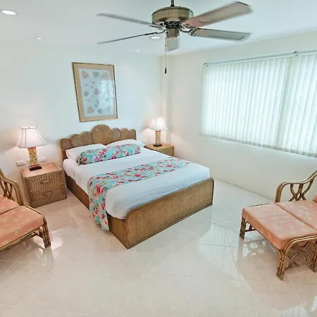 Butterfly Garden Boutique Residences by Frasier: Luxury Lifestyle Apartments-2