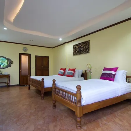 Bueng Bua Thong Resort-2