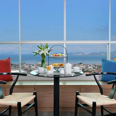Centre Point Prime Hotel Pattaya-3