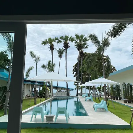 Le Petit Saint Tropez Beach Resort Khanom-3