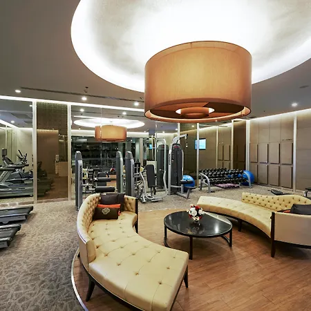 Mandarin Hotel Managed By Centre Point-2