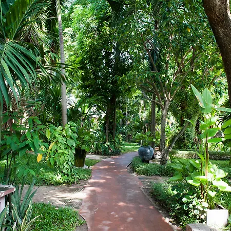 Montien House-3