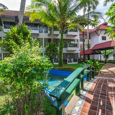 Amora Beach Resort Phuket-3