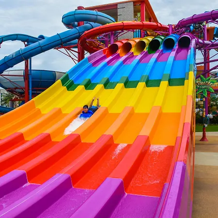Splash Beach Resort Phuket, Family-Friendly Beachfront Resort-3