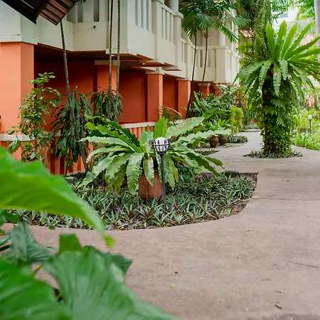 Hyton Leelavadee Hotel-3