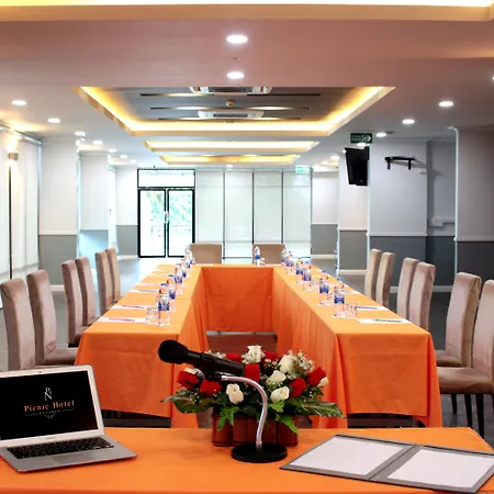 Picnic Hotel Bangkok - Rang Nam-3