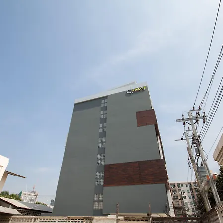 Q Space Residence-2