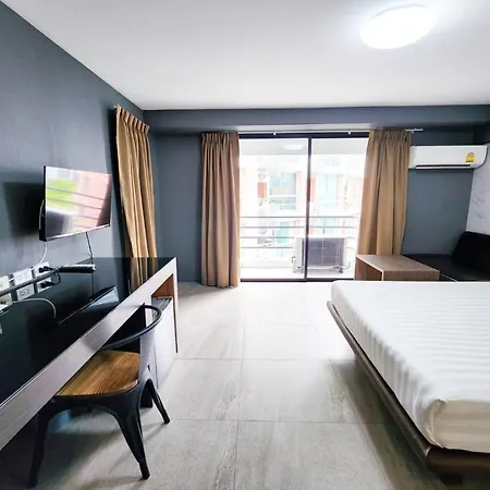 Watana Hotel-3