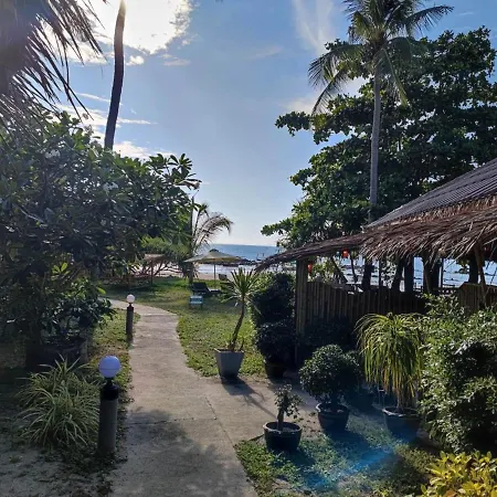 Lazy Days Bungalows-2