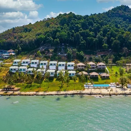 Coconut Grove Resort-3