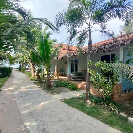 Banana Beach Resort-2