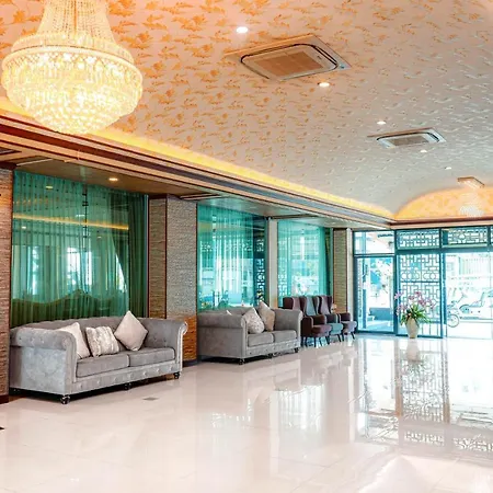 Blue Sky Residence Airport-3