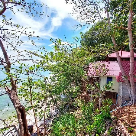 Jungle Hill Beach Bungalow-3