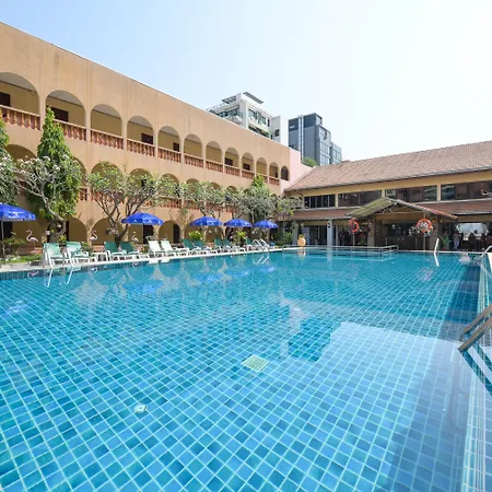 S Lodge Pattaya Formally Sabai Lodge-3
