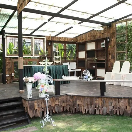 The Loft Resort Bangkok-3