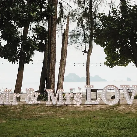 Long Beach Club Krabi-2