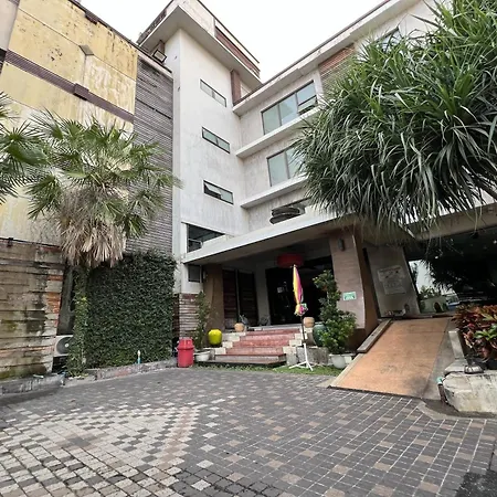 Eurna Resort Hotel-2