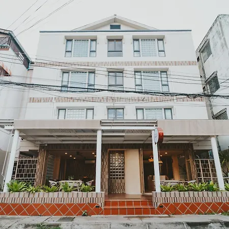 Hotel Clay Chiang Mai-2
