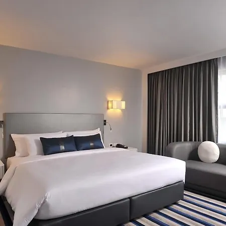 Best Western Plus @20 Sukhumvit-3