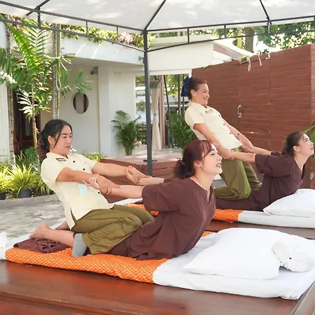 Cosy Beach Hotel - Sha Extra Plus-2