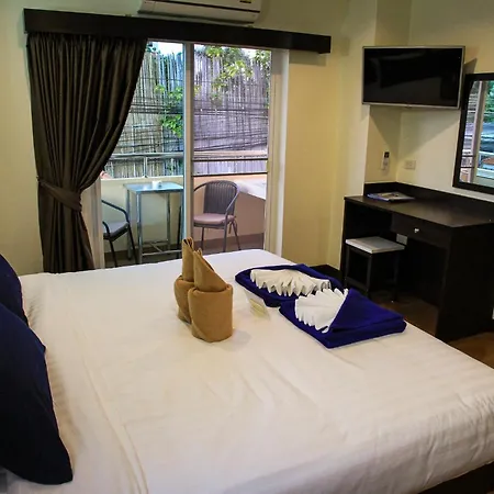 Sky Villa Hua Hin Guesthouse - Adults-Only-3