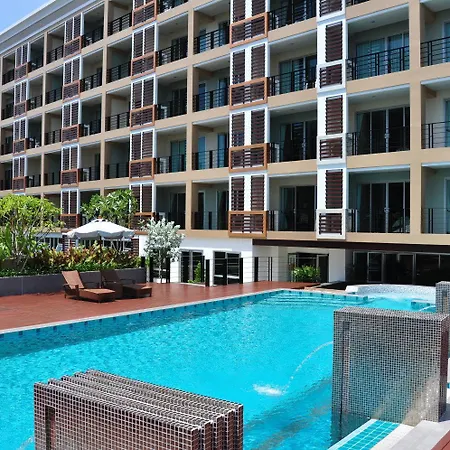 August Suites-2