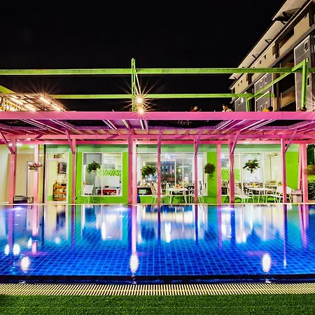 Gold Airport Suites-3