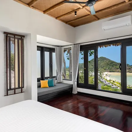 Saii Phi Phi Island Village - Complimentary Shared Speedboat Transfer For 5 Nights And Longer-3